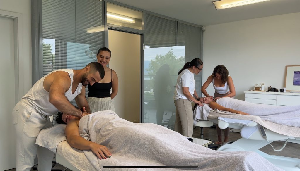 BELASANA MASSAGE - Formations en massage esthétique & bien-être - Genève